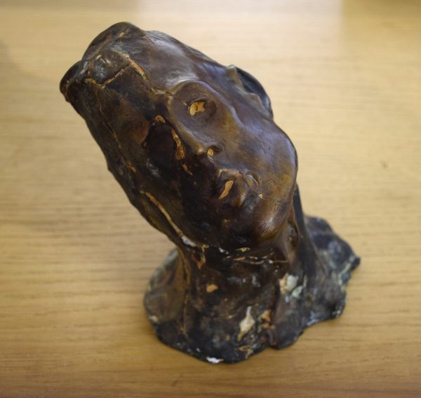Tête de bronze